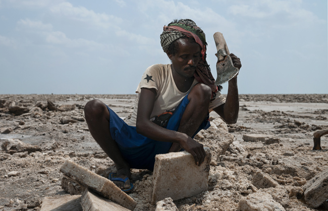 A salt miner (Karum salt lake - Ethiopia - 2017)