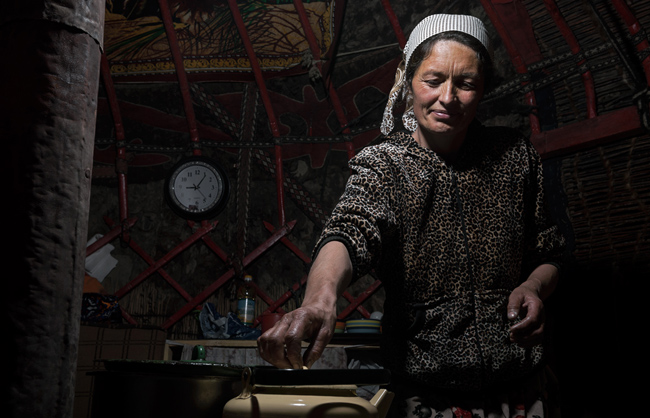 At the Bulunkul village near to the Yashil-Kul Lake, Pamiris live in yurts. Wakhan Valley - Tajikistan - 2014
